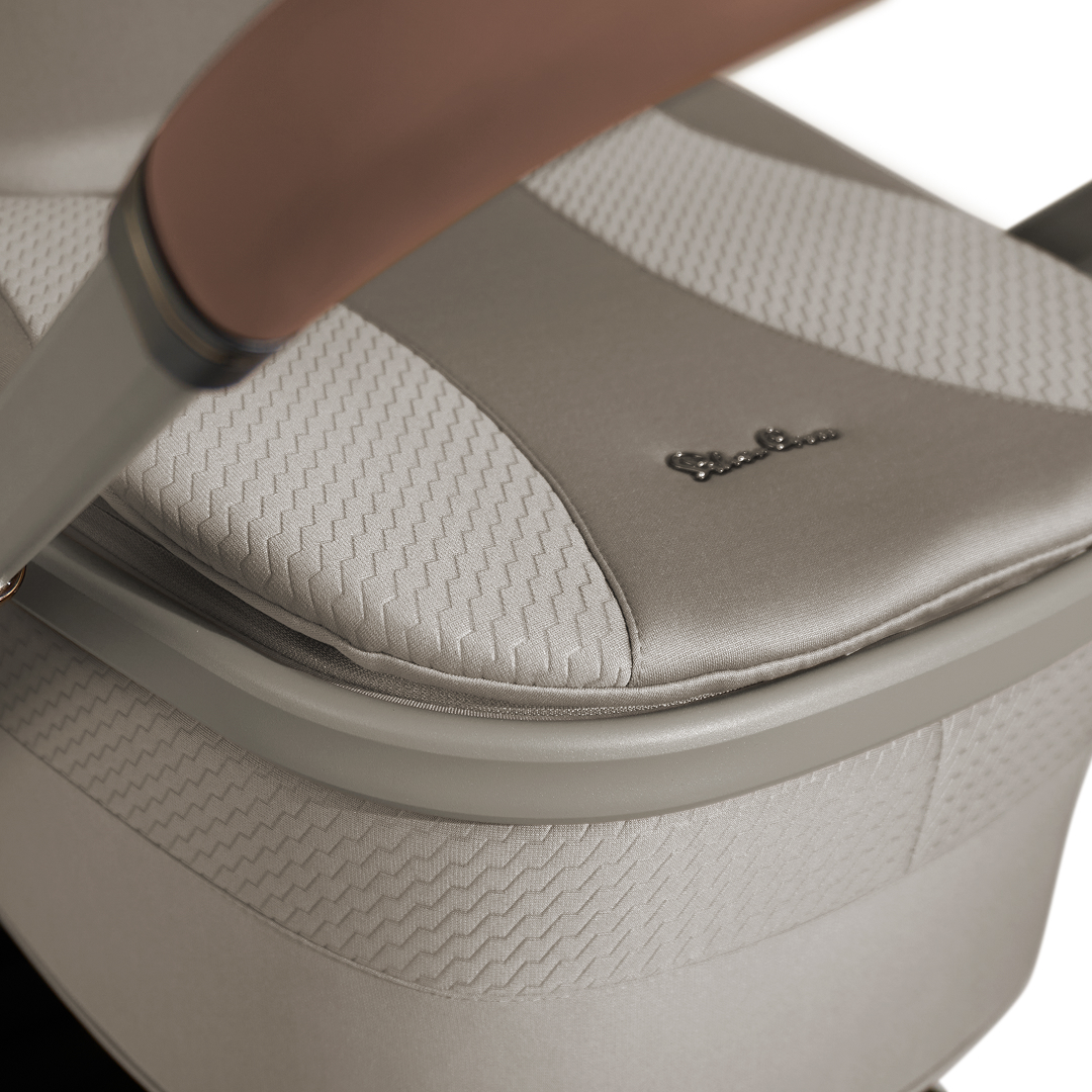 Cove 2 Compact Bassinet, image 5 of 9